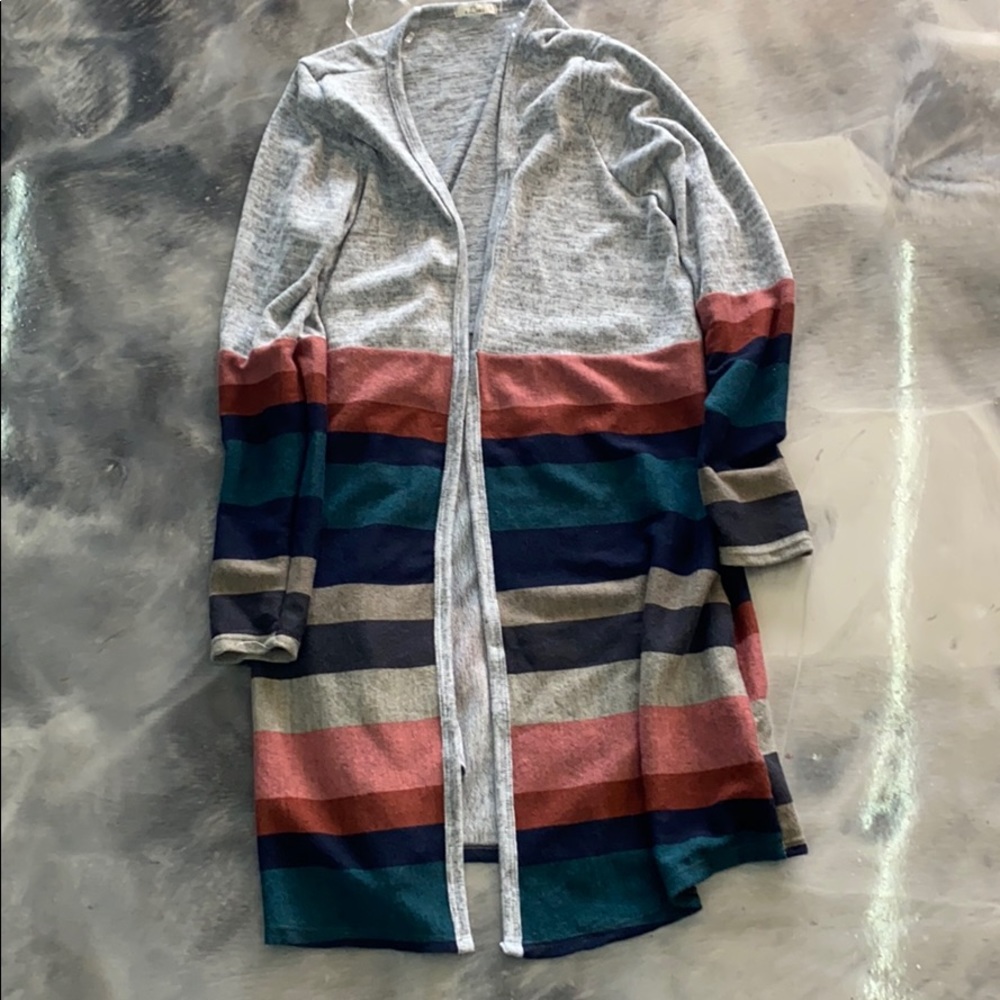 Super soft stripped cardigan